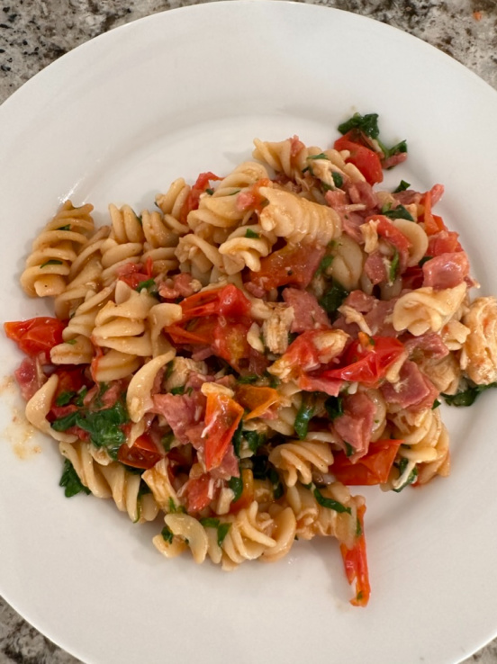 family friendly chicken & bacon pasta